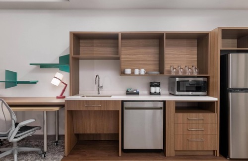 Central Business District Hotel | Home2 Suites by Hilton Houston Downtown Convention Center