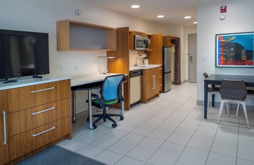 St. Louis Hotel | Home2 Suites by Hilton St. Louis/Forest Park