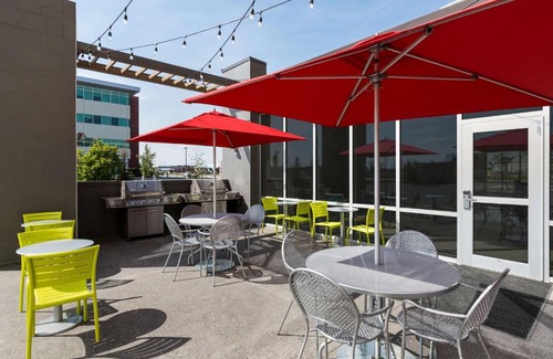 Jasper Place Hotel | Home2 Suites by Hilton West Edmonton