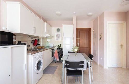 Guimar Apartamento | Home2Book Bright Apt in Puertito, Terrace & Pool
