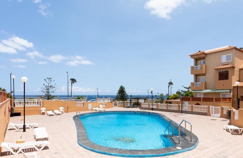 Candelaria Apartamento | Apartamento Home2Book con terraza en Caletillas, playa y piscina