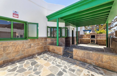 Orzola Casa | Home2Book Relaxing Órzola Getaway with BBQ