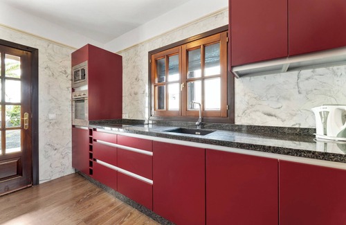 Playa Blanca Chalet De Esquí | Home2Book Serene Canary Style House, Garden & Pool