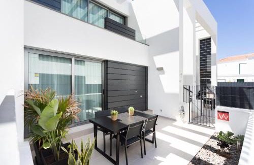 Los Gavilanes Apartamento | Home2Book Stylish Apartment Pool & Terrace Abades