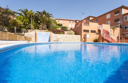Candelaria Apartamento | Home2Book Sunny & Quiet Beach House, Pool