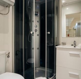 Nino Jesus Apartamento | HOMEABOUT RETIRO Apartment II