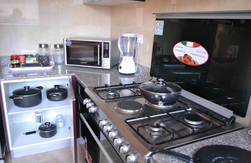 Upanga East Apartamento | HomeAbroad Ensuite Apartment