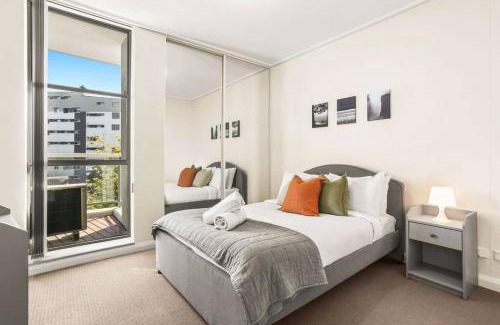 Wentworth Point Apartamento | Homebush l Resort Style Two Bedroom Apartment