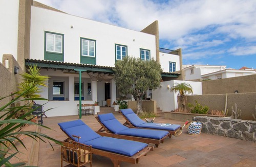 Poris de Abona Villa | HomeForGuest "HereComesTheSun" Acceso directo a la Playa, Sauna, BBQ