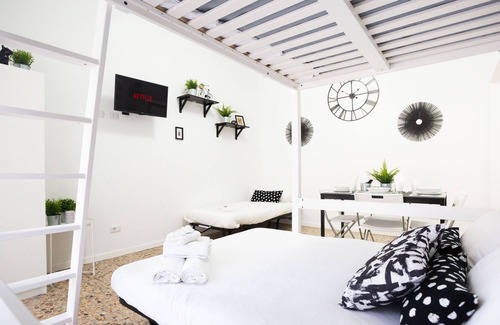 Zona Padova Apartamento | HomeHotel - Anacreon 7