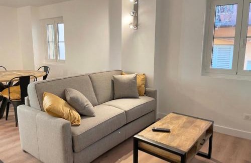 Old Town Apartamento | Homelivia,Industriel cosy