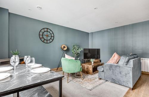 Runnymede Apartamento | Homely 2 beds apt up to 5 Guests-Wifi by Tent Serviced Apartments