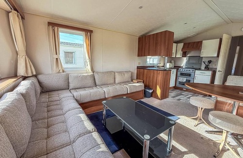 Louth Casa | Homely 8 berth caravan at Sunnydale in Lincolnshire ref 35069S