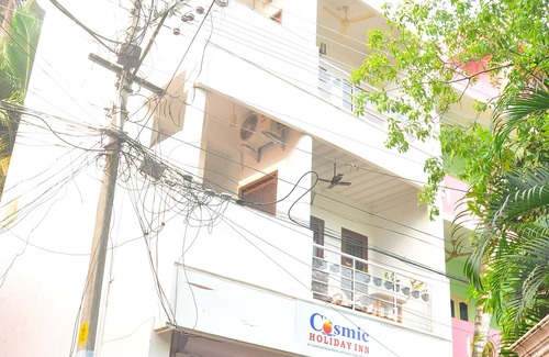 Kovalam Apartamento | Ambiente acogedor d apartamento completamente amueblado con personal amable