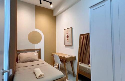Sungai Buloh Apartamento | Homely D'Sara @ Direct Link with MRT, Near Thomson Hospital & Sungai Buloh Hospital