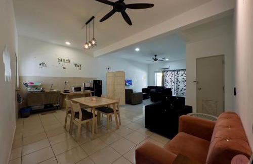 Seremban Casa | Homely, Master Room, Ara Impian, Seremban 2
