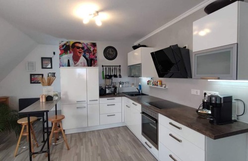 Dachau District Apartamento | HOMELY STAY in a MODERN GREEN DREAM