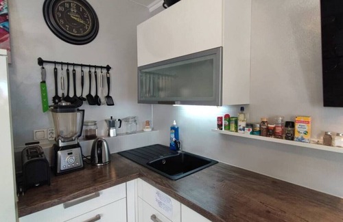Dachau District Apartamento | HOMELY STAY in a MODERN GREEN DREAM