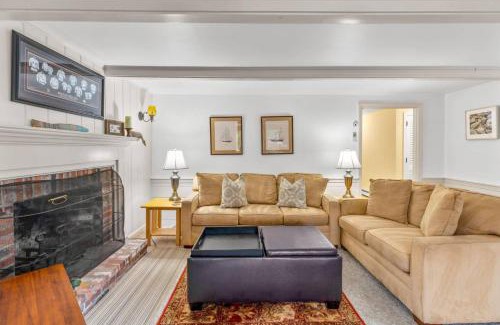 East Harwich Casa | Homeport Harwich by the Lakes