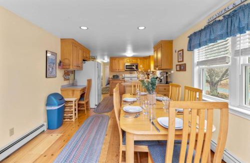 East Harwich Casa | Homeport Harwich by the Lakes