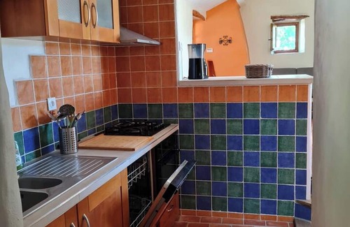 Saint-Georges-de-Luzencon Casa | Homerez - Casa, Saint-Georges.