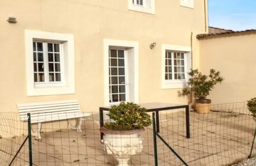 Saint-Martin-des-Entrees Casa | Homerez - Casa en Saint-Martin-des-Entrées