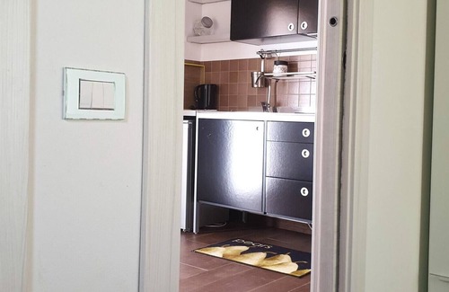Montalto delle Marche Apartamento | Homerez - Appartement for 2 ppl. with shared pool at Montalto delle Marche