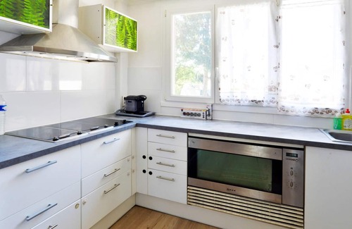 Ferolles-Attilly Casa | Homerez - Casa para 6 pers. con jardín y terraza en Férolles-Attilly