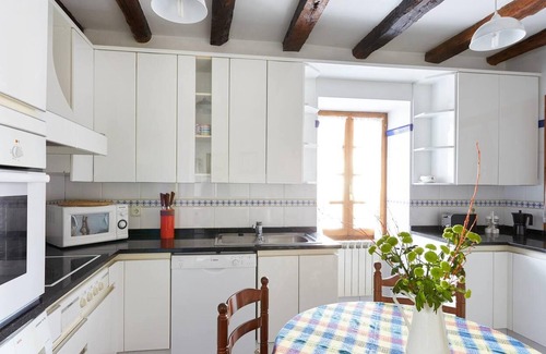 Baztan Apartamento | Homerez - Espectacular apartamento para 6 pers. con balcón en Berroeta