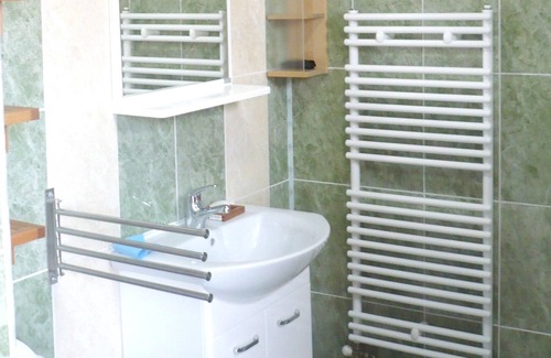 Marisel Casa | Homerez - Amazing house for 11 ppl. with terrace at Mărișel