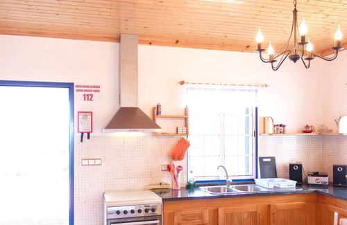 Baixa Casa | Homerez - Amazing house for 4 ppl. with sea view, garden and terrace at Baixa