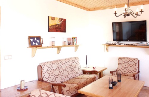 Baixa Casa | Homerez - Amazing house for 4 ppl. with sea view, garden and terrace at Baixa