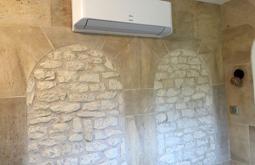 Charmes Apartamento | Homerez - Amazing studio for 2 ppl. with shared pool at Charmes