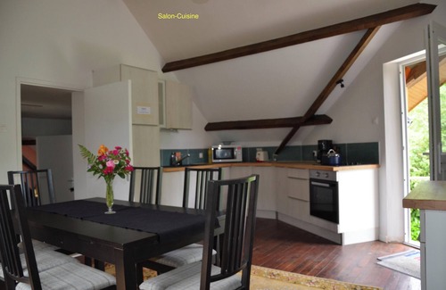Orgnac-sur-Vezere Apartamento | Homerez - Apartamento Orgnac-sur-Vézère