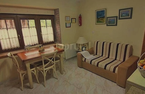 Villamayor Apartamento | Homerez - Apartamento en Villamayor – Parking