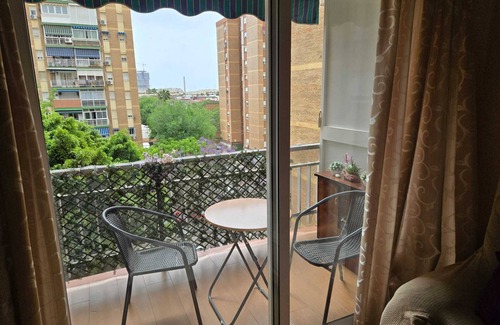 Carretera de Cadiz Apartamento | Homerez - Apartamento en Málaga Puerta Blanca