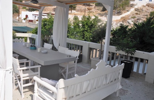 Psathi Apartamento | Homerez - Apartment with sea view in Psathi - 90 m² - Comfort