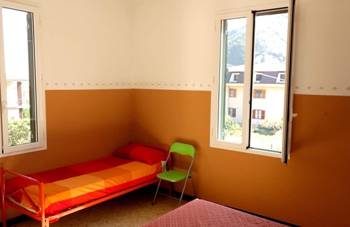 Villanova d'Albenga Apartamento | Homerez - Appartement 7 km away from the beach for 6 ppl. at Villanova d'Albenga