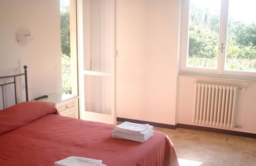 Villanova d'Albenga Apartamento | Homerez - Appartement 7 km away from the beach for 6 ppl. at Villanova d'Albenga