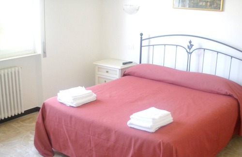 Villanova d'Albenga Apartamento | Homerez - Appartement 7 km away from the beach for 6 ppl. at Villanova d'Albenga