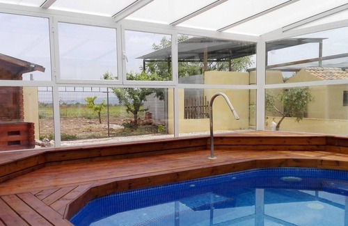 Caravaca de la Cruz Apartamento | Homerez - Apartamento para 4 pers. con piscina compartida, jacuzzi y terraza