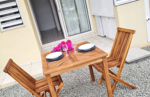 Tartane Apartamento | Homerez - Apto. en La Trinité con piscina