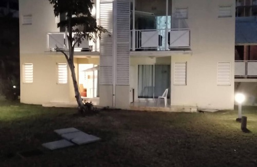 Tartane Apartamento | Homerez - Apto. en La Trinité con piscina