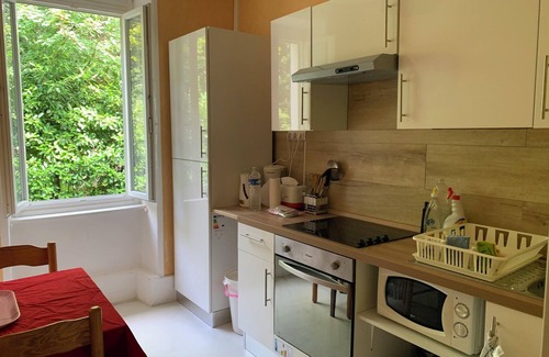 Neris-les-Bains Apartamento | Homerez - Apto. Néris-les-Bains