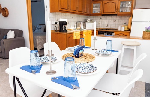 Stegna Apartamento | Homerez - Apto. Rodas vista mar