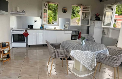 Riviere-Pilote Apartamento | Homerez - Apto Rivière-Pilote, vistas montaña