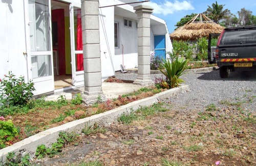 Le Bouchon Apartamento | Homerez - Apt. sea view Le Bouchon