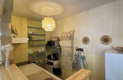 Montfrin Casa | Homerez - Casa auténtica en Montfrin con terraza