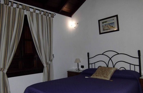 Masca Chalet De Esquí | Homerez - Beautiful chalet 15 km away from the beach for 4 ppl. with shared pool