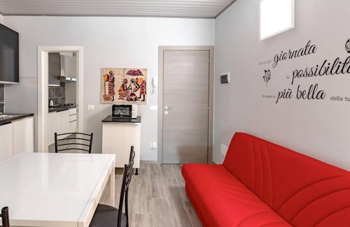 Piazza Apartamento | Homerez - Bonito apartamento para 2 pers. con balcón en Mondovì Piazza (CN)